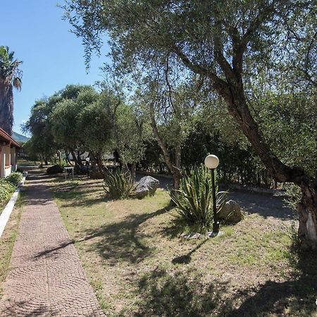 Napeto Village Пиццо Экстерьер фото
