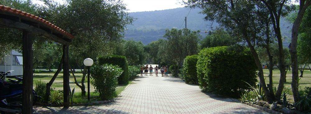 Napeto Village Пиццо Экстерьер фото